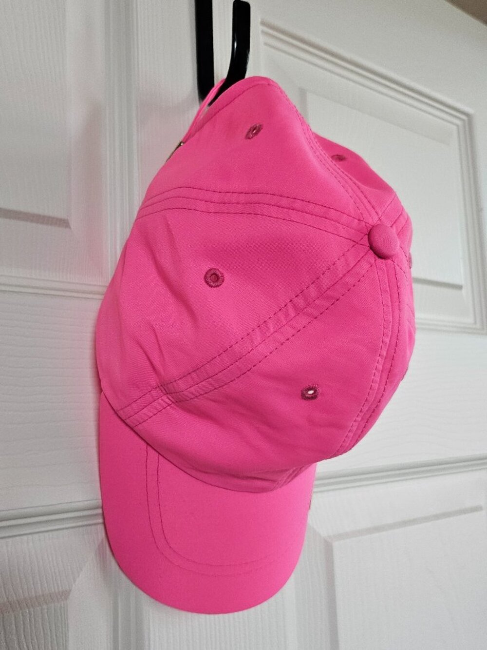 Lilly Pulitzer - Run Around Hat - Prosecco Pink - Picture 3 of 8